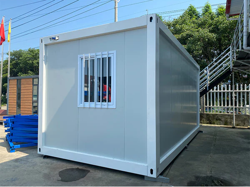 Removable container for mobile room workers' floor rooms