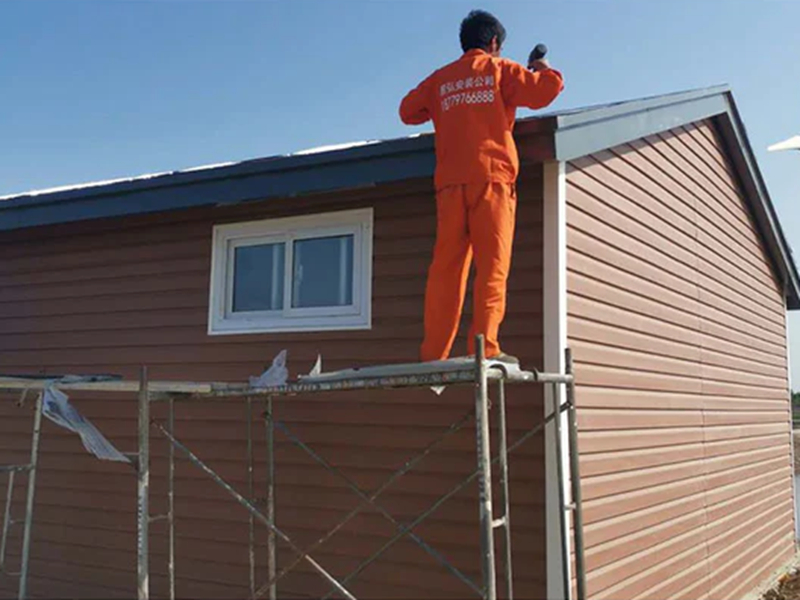 Removable container for mobile room workers' floor rooms